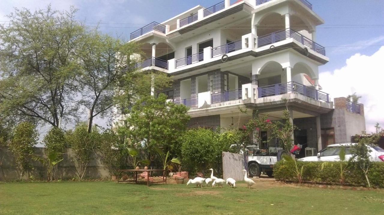 Ibishouse Farm Stay Bharatpur Exteriér fotografie